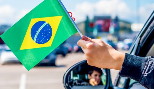Fornecedores automotivos deixam a Argentina e vêm para o Brasil