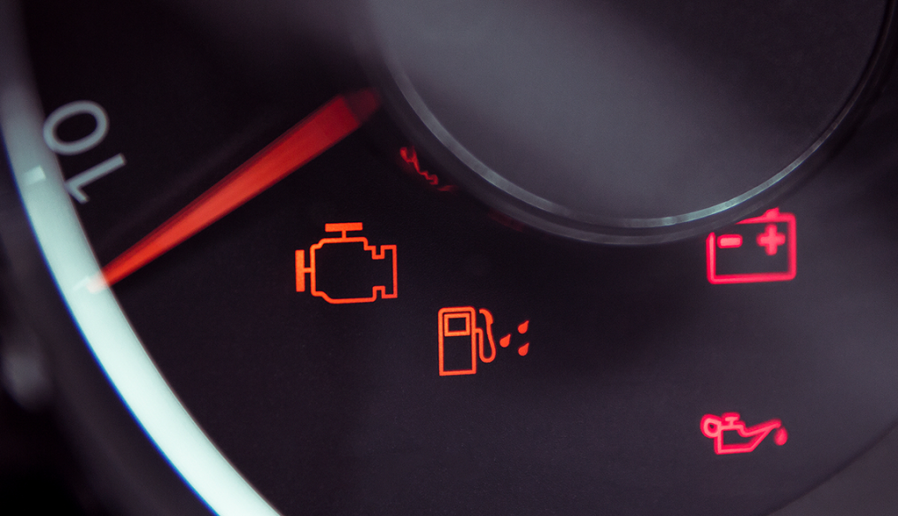 Conheça o que as luzes do painel do seu carro querem dizer