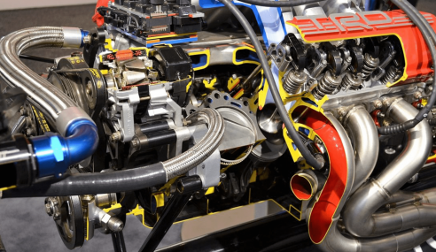 Motor automotivo: entenda a diferença entre os tipos turbo e aspirado