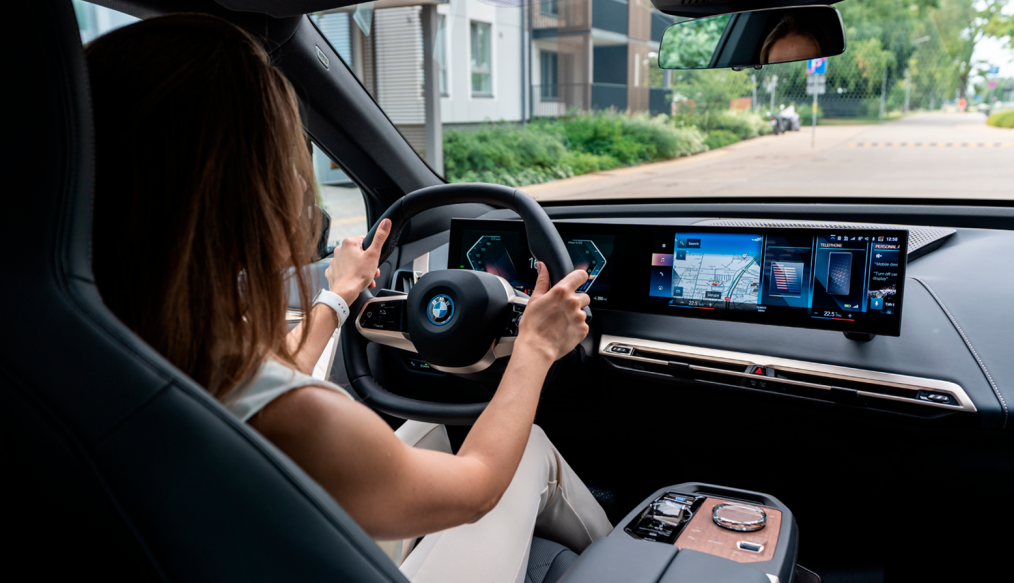 Carros tecnológicos: como o 5G está transformando a experiência de direção