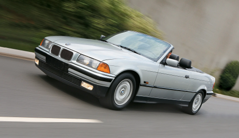 Como a chegada dos carros importados mudou o mercado automotivo brasileiro nos anos 90